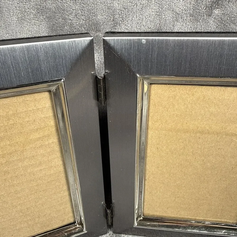 Silver-tone Brushed Metal Bi-Fold Double 4x6 Photo Frame Velveteen Back